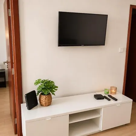 Flat Near The With Ac And A Private Balcony Appartamento