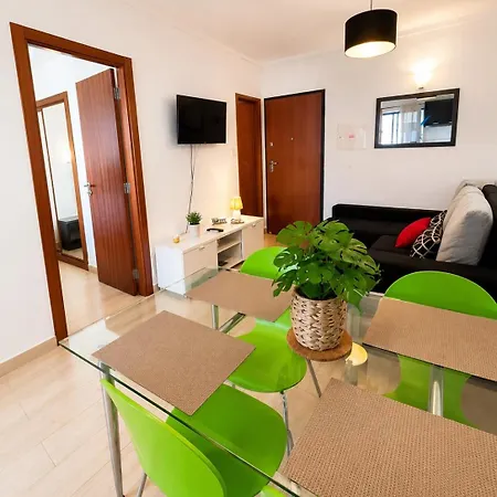 Flat Near The With Ac And A Private Balcony *
