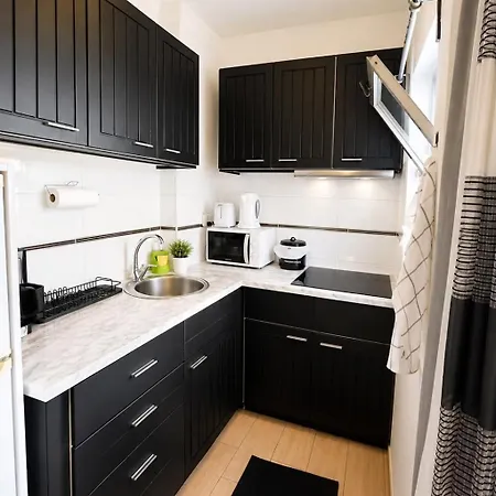 Flat Near The With Ac And A Private Balcony Appartamento *